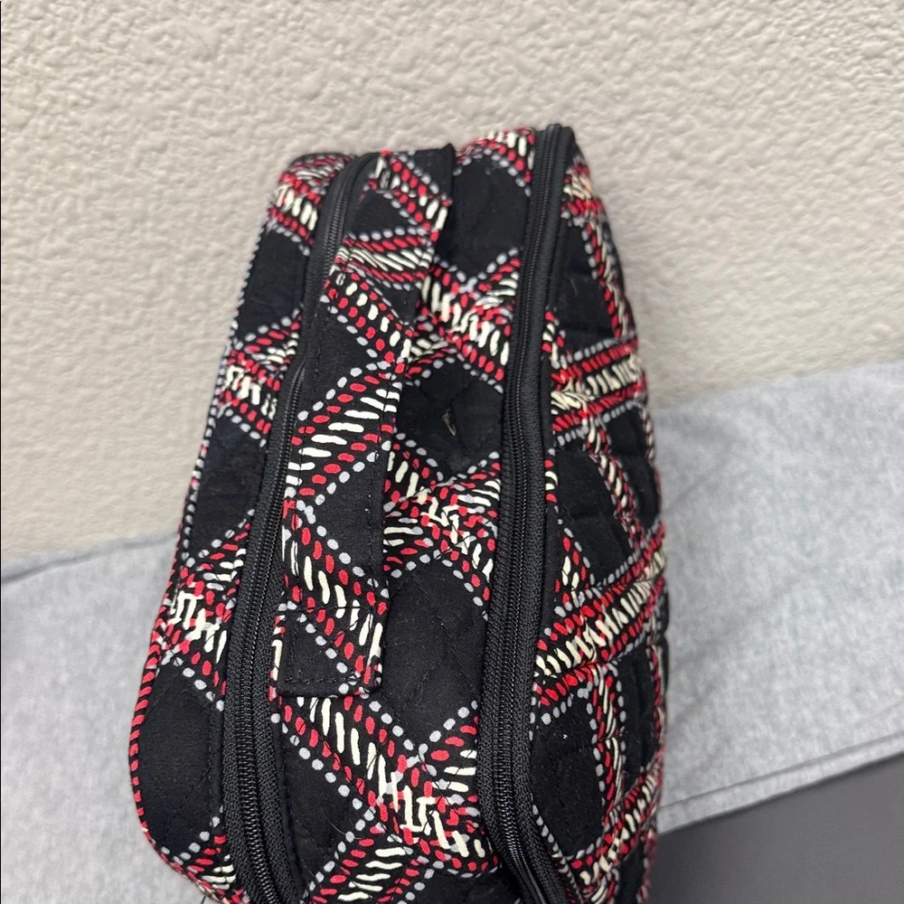 Vera Bradley Large Black and Red Quilted Cosmetic Blush and Brush Case